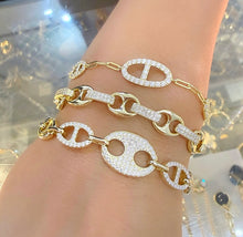 Load image into Gallery viewer, Moisannite Mariner Link Bracelets
