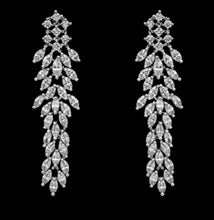 Load image into Gallery viewer, Farrah Earrings
