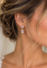 Load image into Gallery viewer, Karolina Earrings
