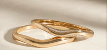 Load image into Gallery viewer, Wave Bracelets
