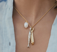 Load image into Gallery viewer, Sardina Charm Necklace
